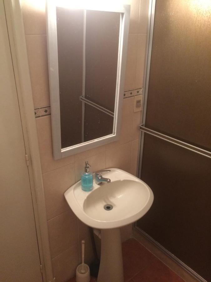 Habitacion Privada Apartamento Obelisco Montevideo Esterno foto